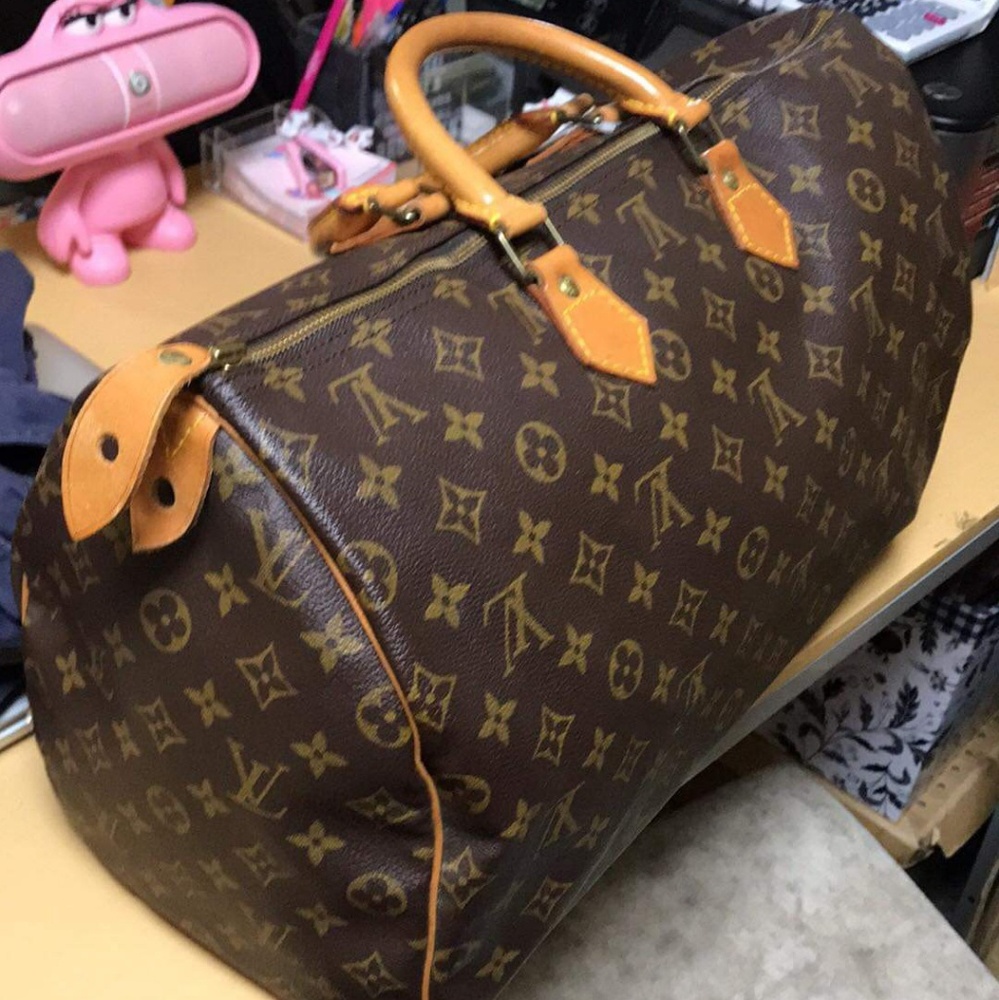 Authentic Louis Vuitton Speedy 40